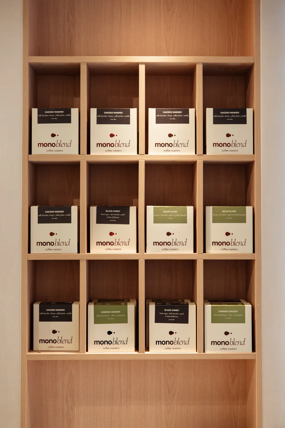 A selection of Monoblend roasted coffee boxes